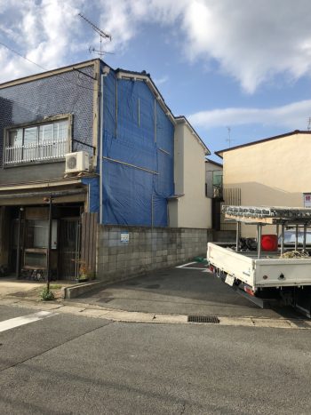 京都市右京区　外壁解体工事　足場工事